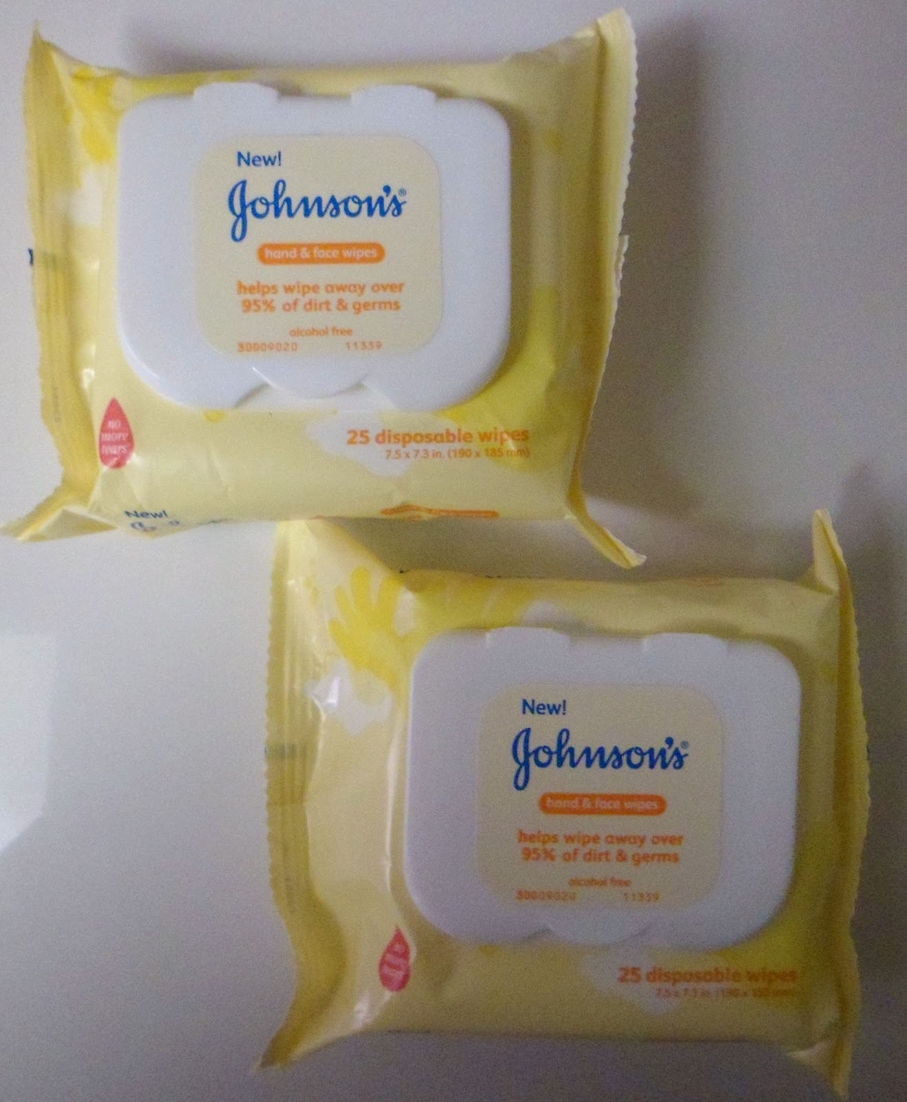Texas Savings Junkies Johnson & Johnson Hand & Face Wipes DEALIE