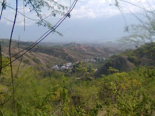 http://4.bp.blogspot.com/-p3pTrMh_5Tk/T6jH8fPv0-I/AAAAAAAAAB8/u8qmbkLgu9U/s320/Foto0979.jpg