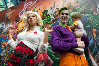 Harley Quinn and Joker Cosplayers, nuclear family, SDCC13, San Diego Comic Con, DC, Batman