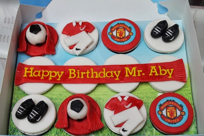 Manchester United cupcake theme