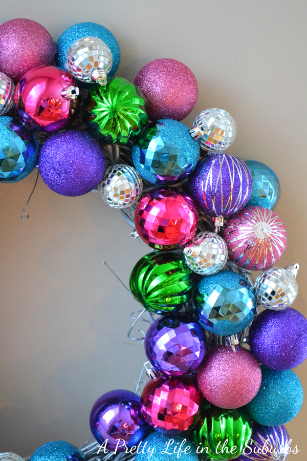 My Sparkly Christmas Ornament Wreath A Pretty Life In The Suburbs