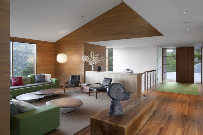 Hogares Frescos: Residencia de ladera por Trunbull Griffin Haesloop