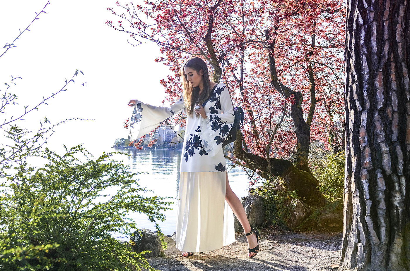 alison liaudat, blog from switzerland, swiss fashion blogger, blog mode suisse, gypsy look, sheinside look, nomad trend, beauty blogger, bell sleeve, all white outfit,