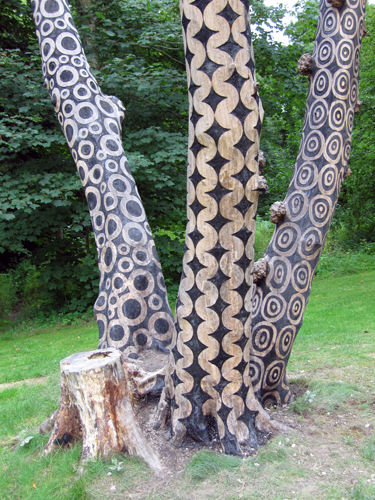 Quand tu rencontres un arbre dans la rue