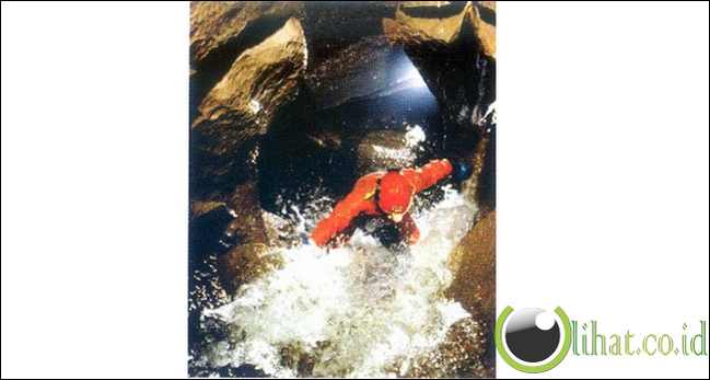 Air terjun Gua Lueng Jaran, Pacitan Air terjun Gua Lueng Jaran, Pacitan