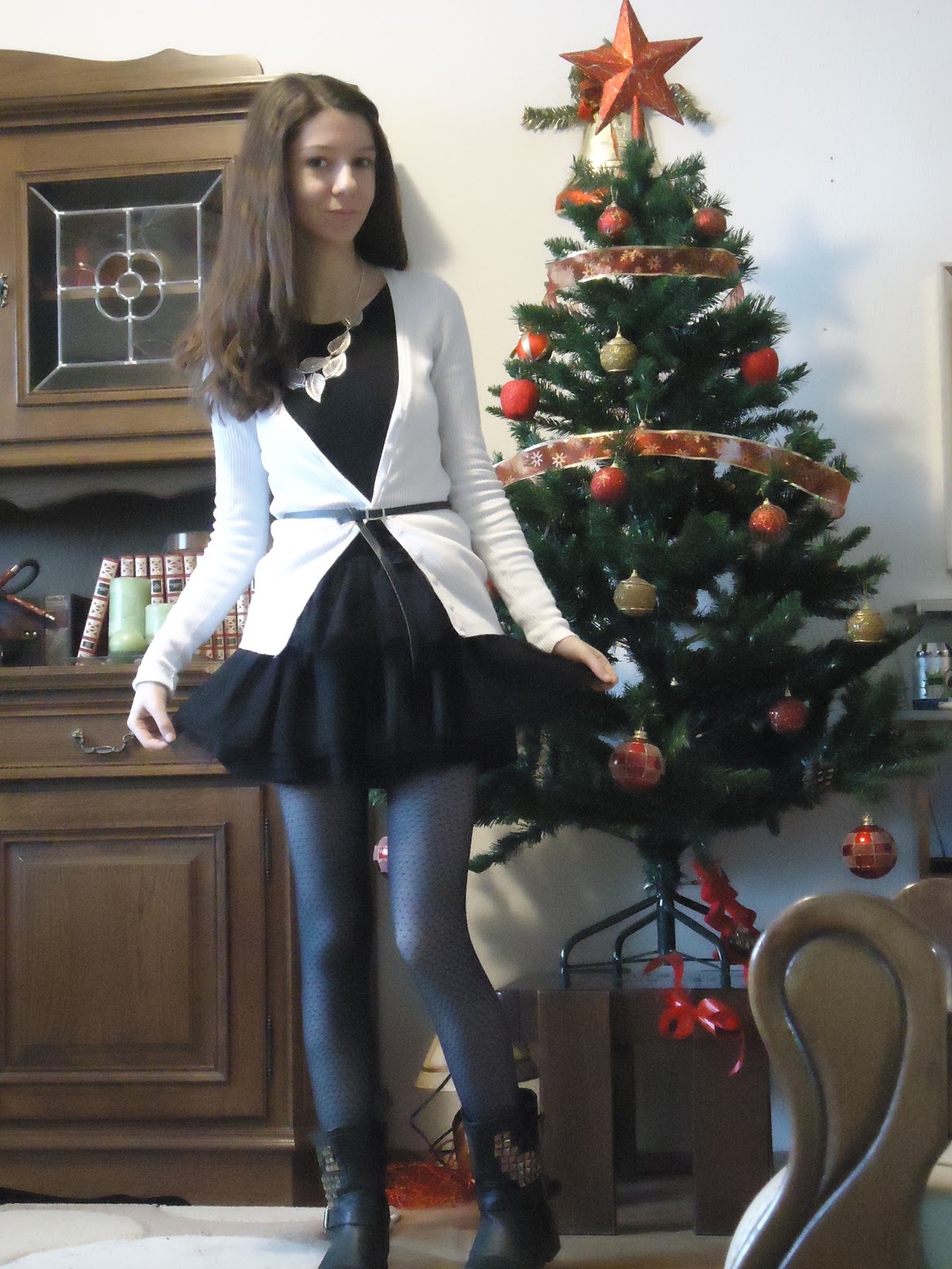 Ways to wear skirts in winter Shy but secretly Fabulous