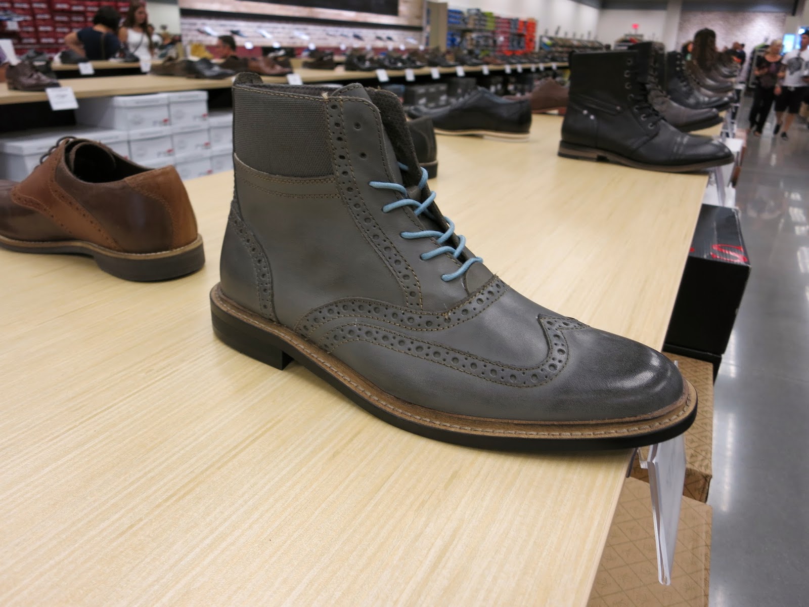 Shopping at Downtown Summerlin OFF BROADWAY SHOE