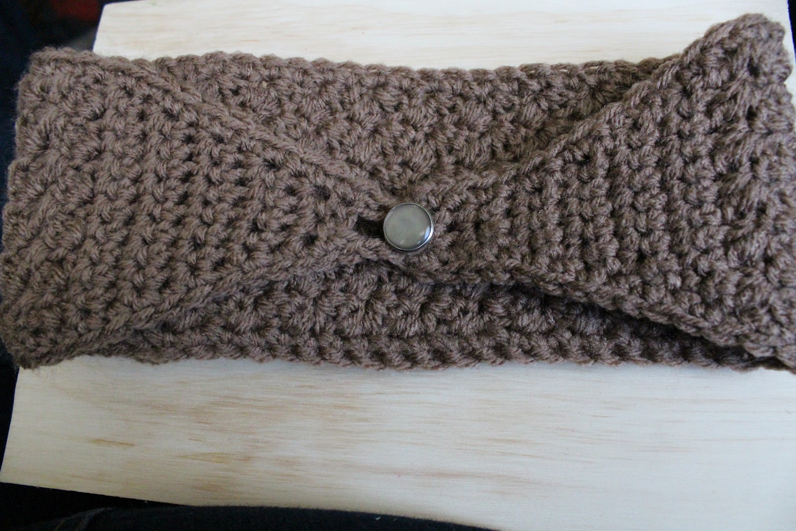 Crochet Headband Pattern With Button Closure www ...