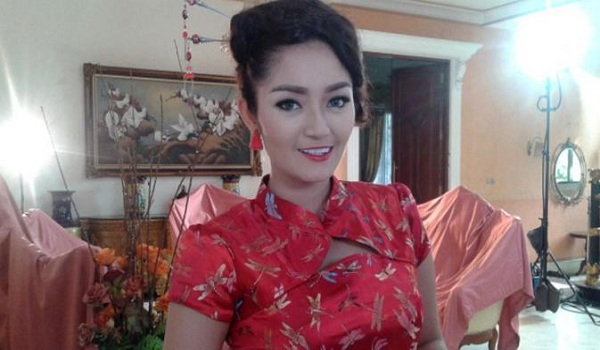 Foto Cewek Cantik Foto Cewek Cantik
