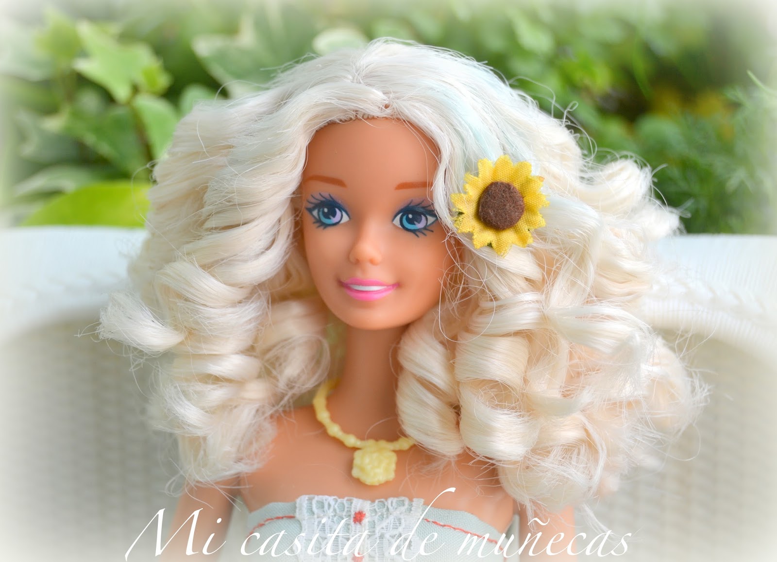 Barbie pelo rizado. Blog Mi casita de Muñecas