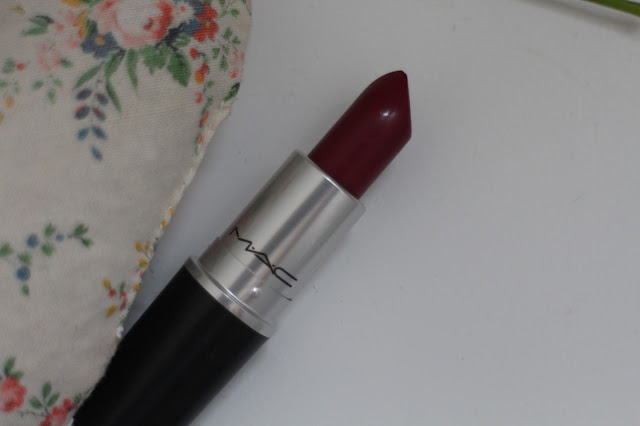 MAC lipstick, MAC lipstick swatch, D for danger mac lipstick swatch, mac lipstick review