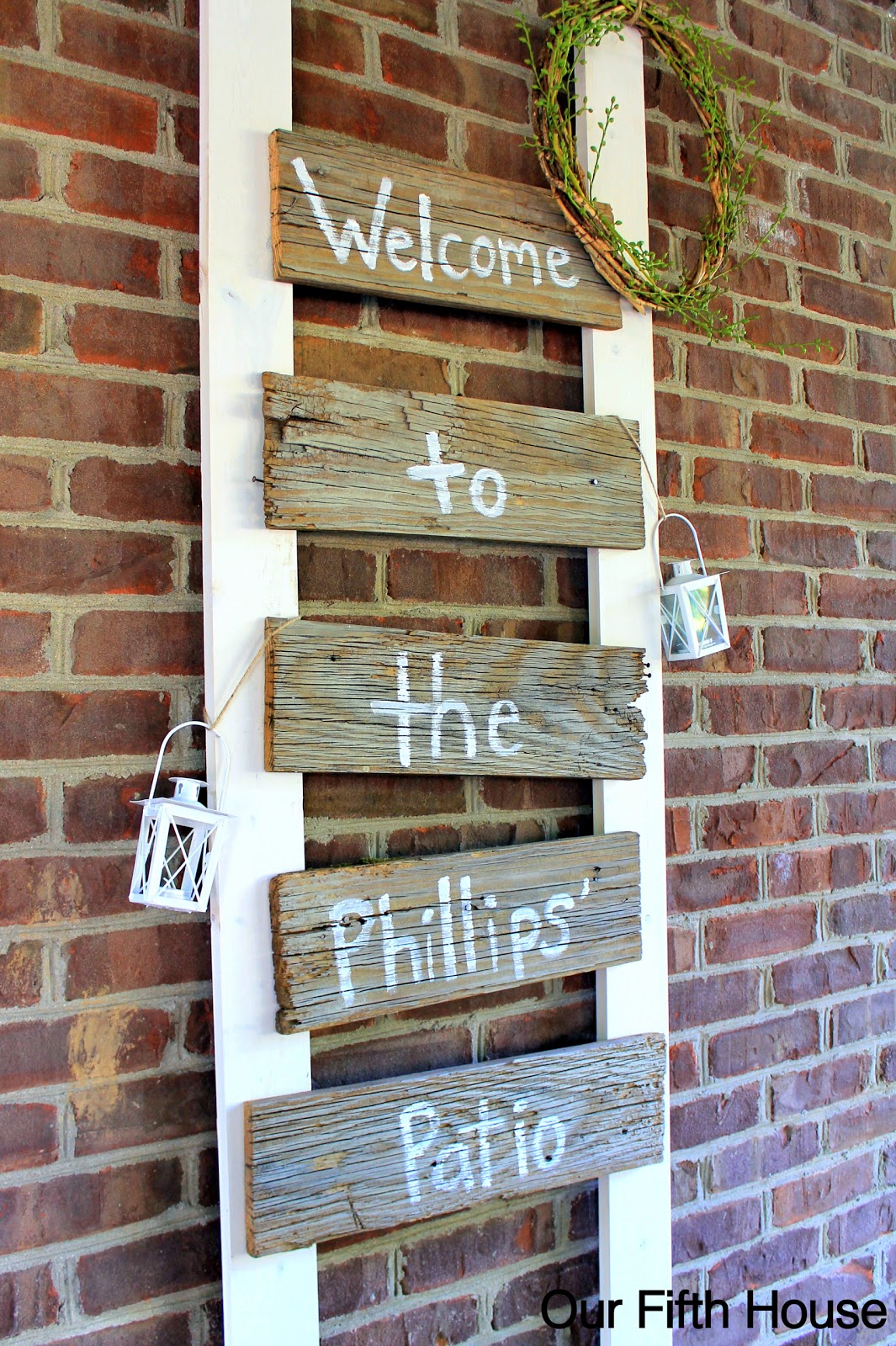 diy fence board patio sign
