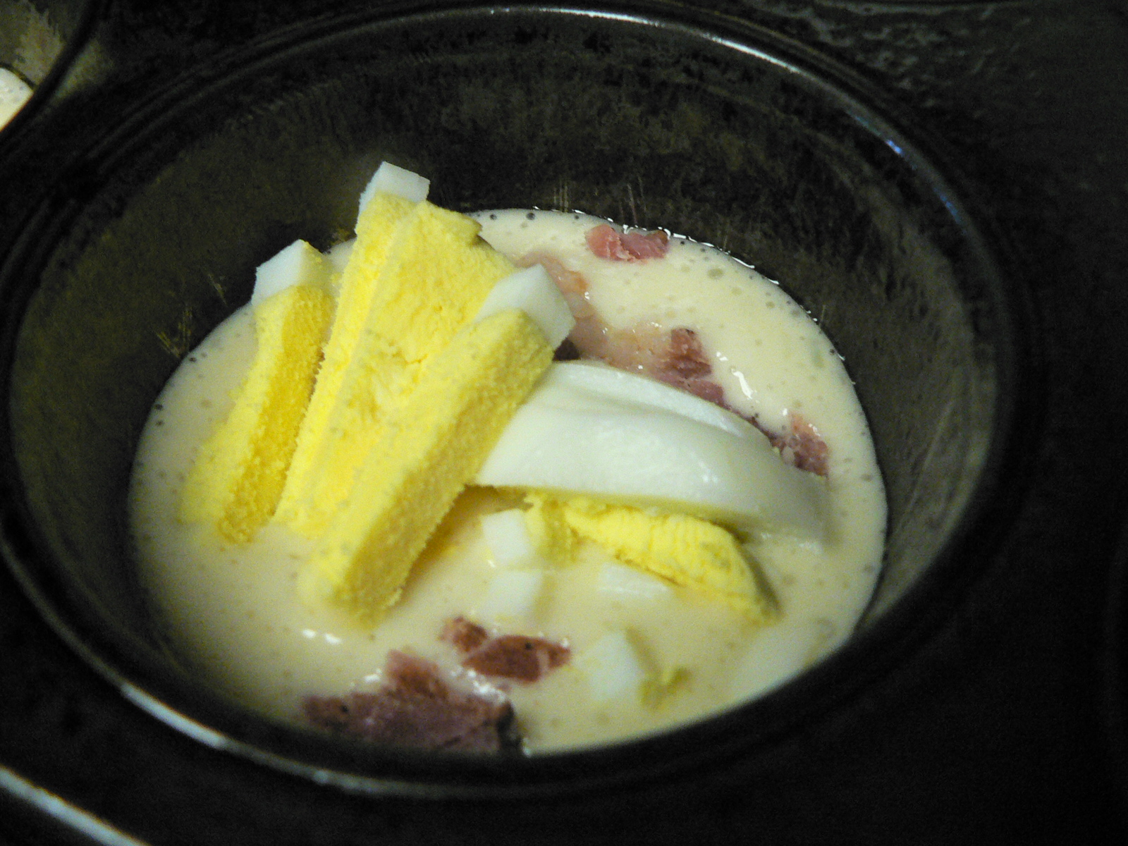 WonderWilson Bacon and Egg Stuffed Pancake Muffins