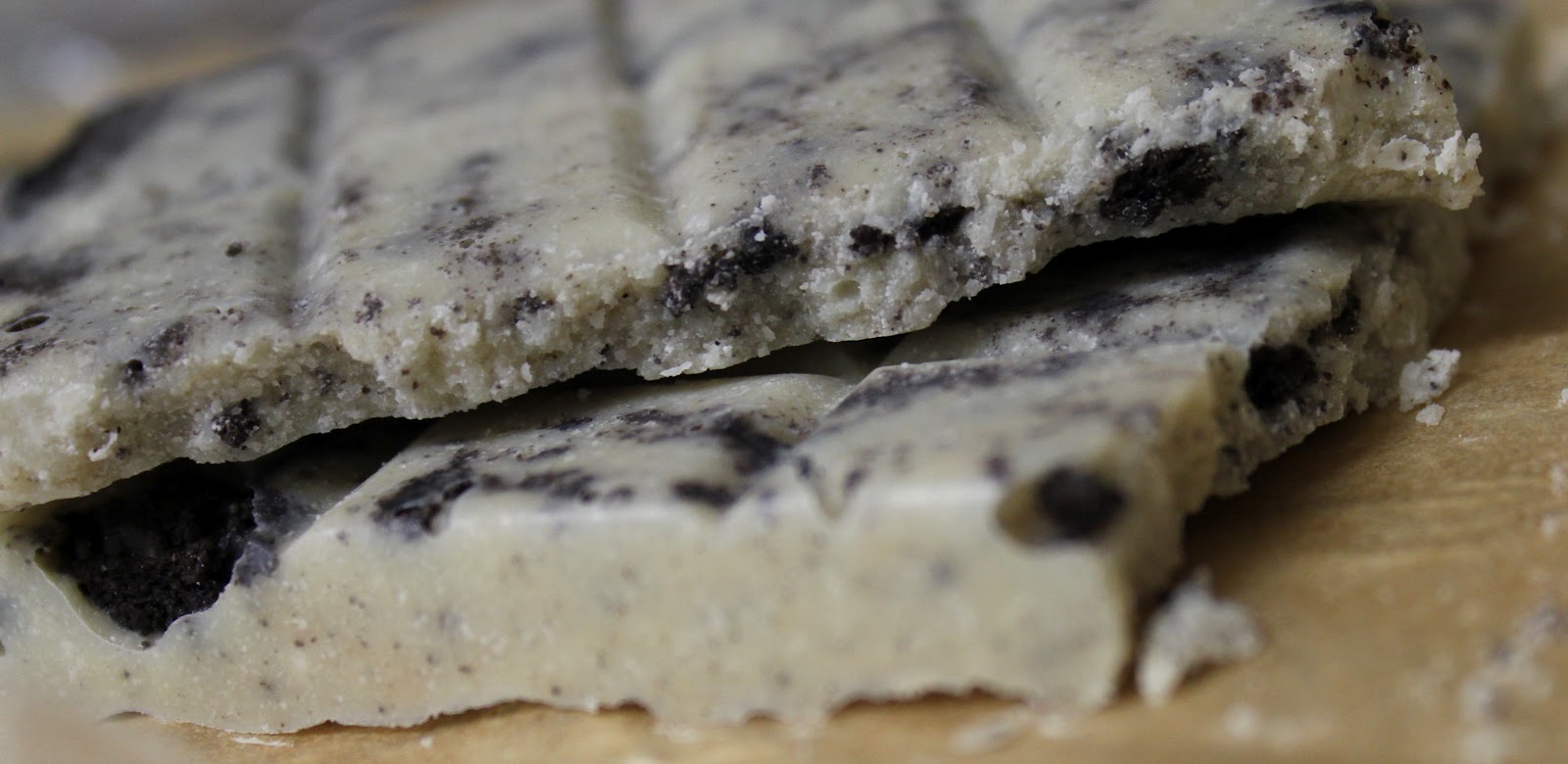 Organnix Vegan "Hershey's Cookies N' Cream" Bar