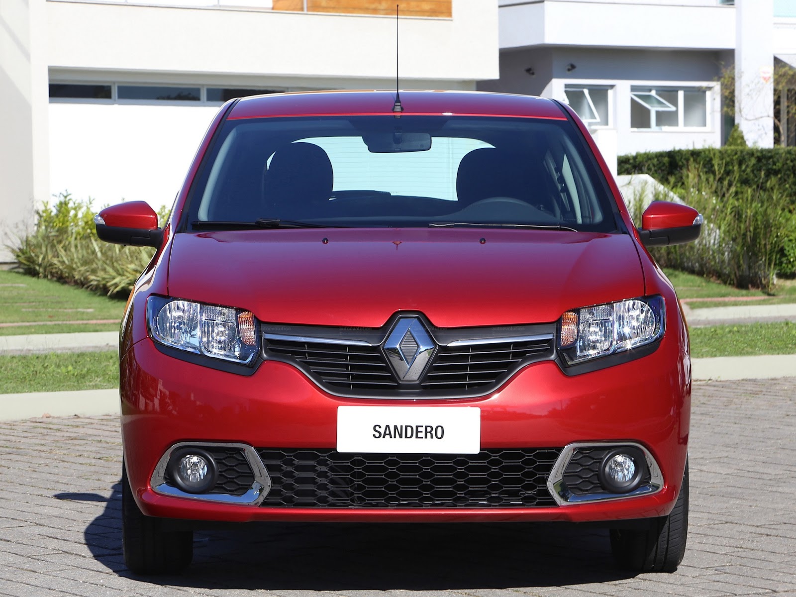 vw polo renault sandero vw polo renault sandero