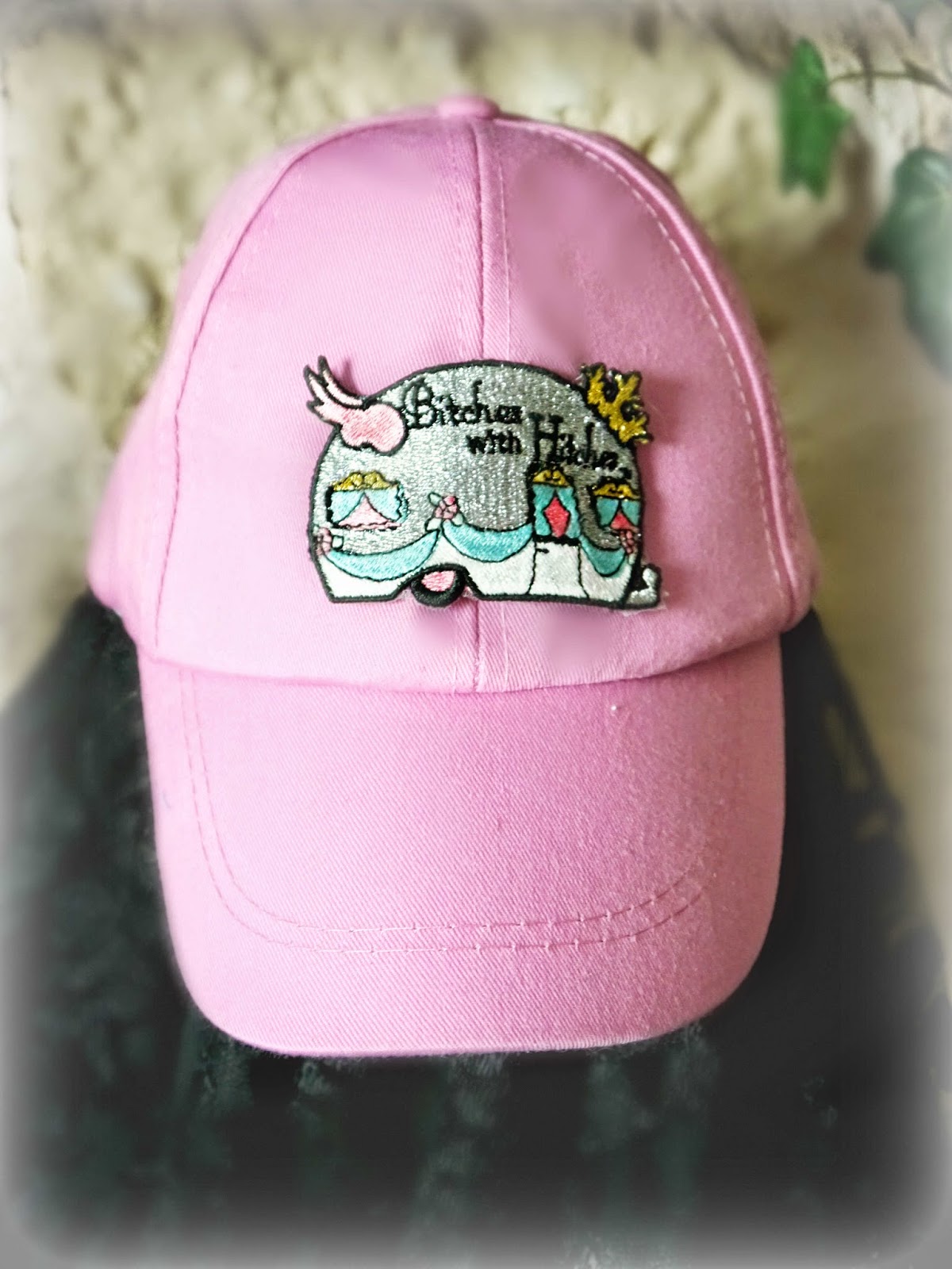 Bitches with Hitches Vintage Trailer Baseball Hat, Women's Glamping Baseball Cap,Pink Baseball