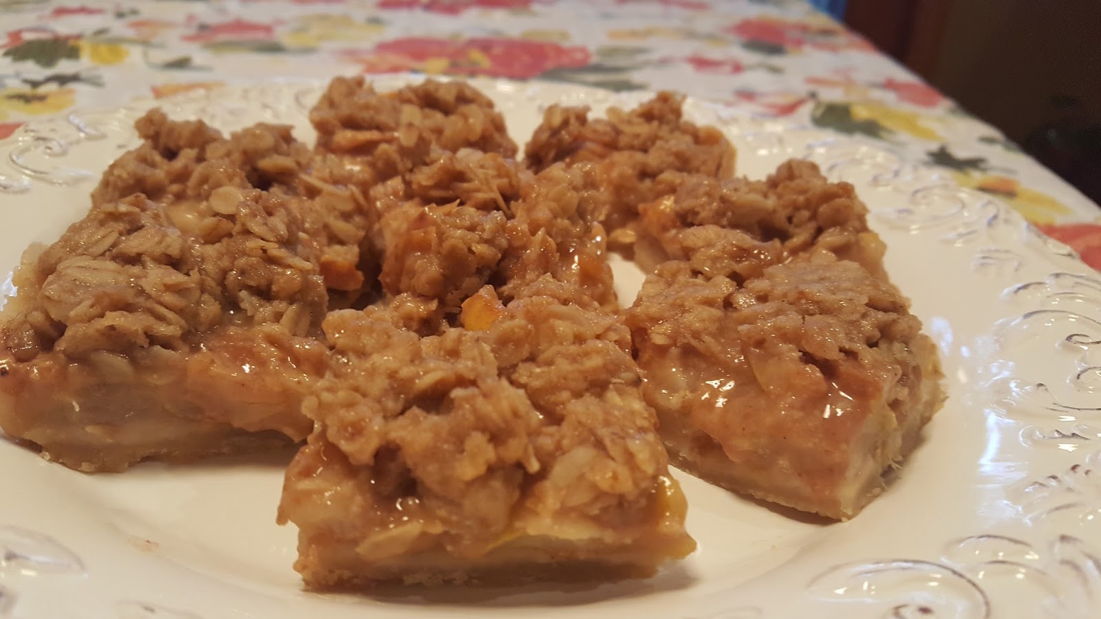 Watch Vanilla Ice Cream with Caramel-Pear Sauce video Watch Vanilla Ice Cream with Caramel-Pear Sauce video