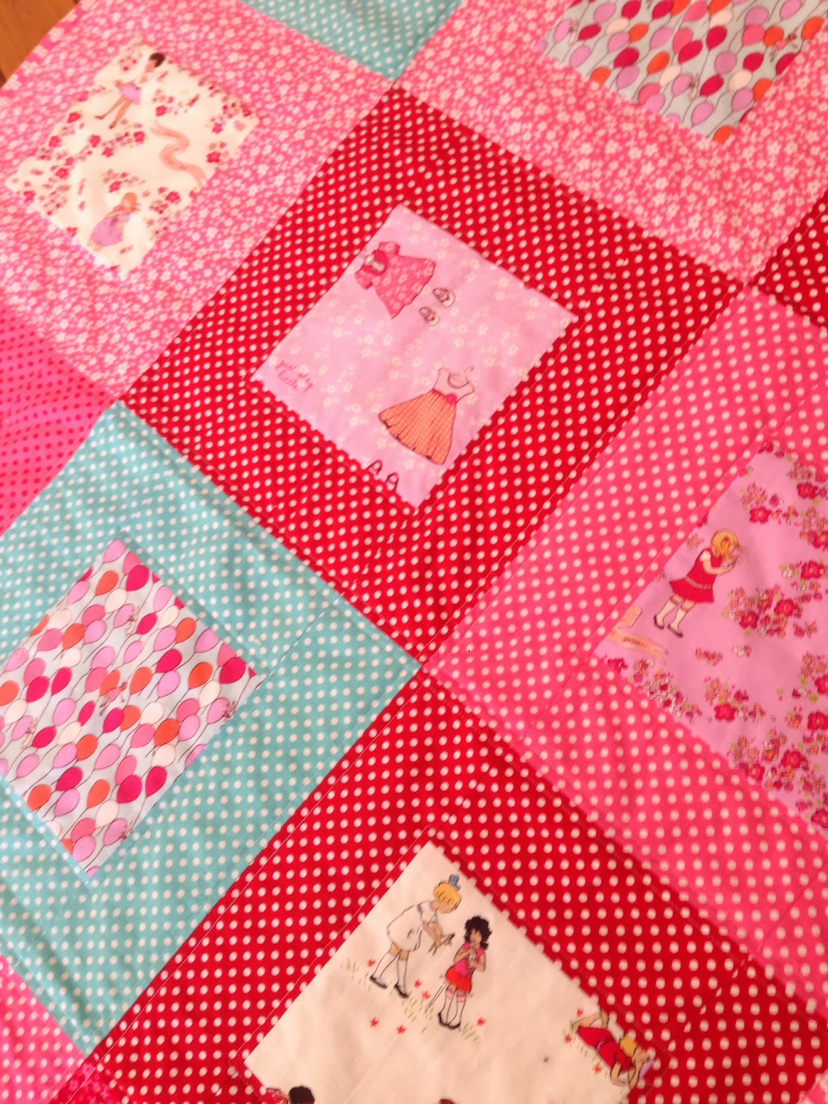Polka Dot Daze A Cot Quilt