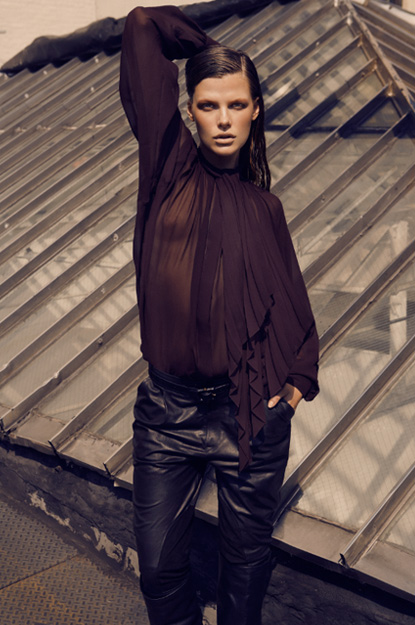 Dating leather pants