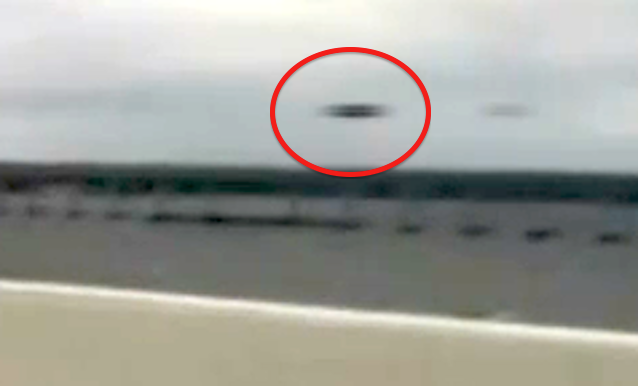 UFO SIGHTINGS DAILY: UFO Caught On iPhone Camera At The Pensacola