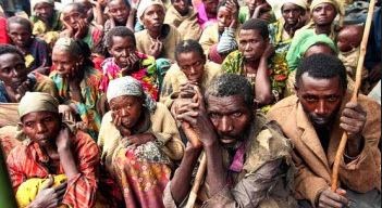 Hutu Children & their Mums