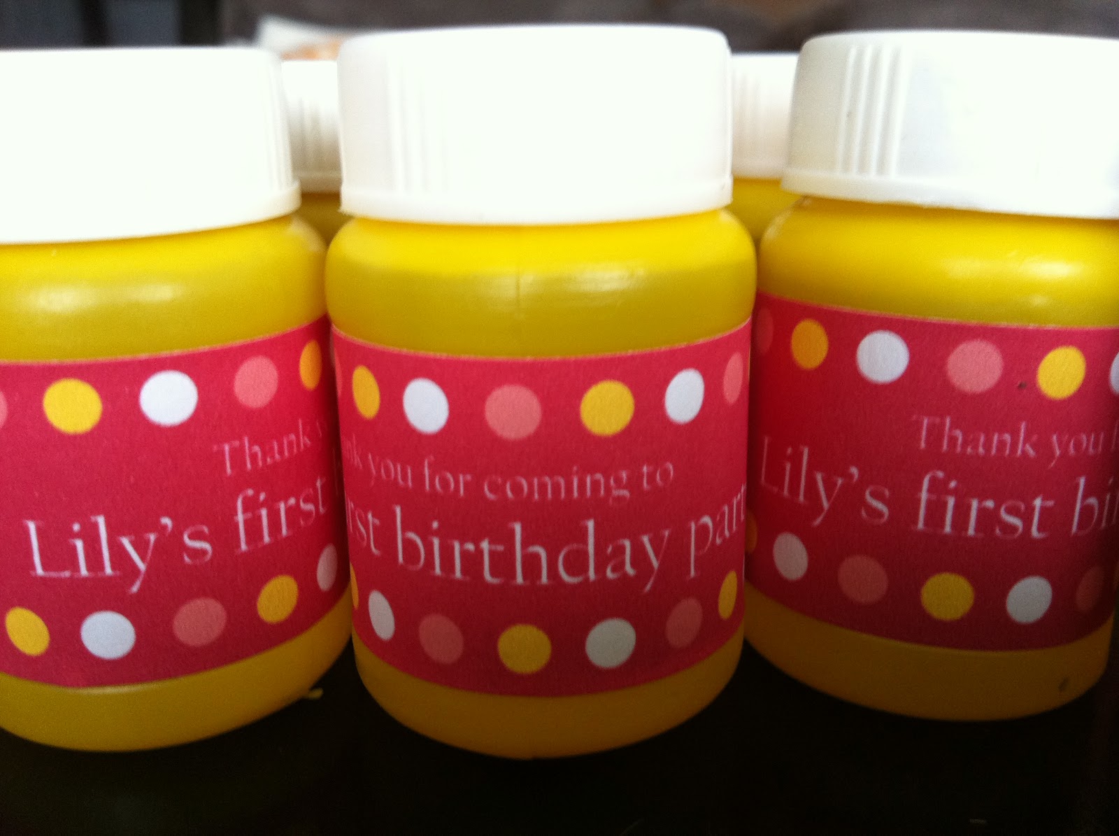 Utah County Mom 1st birthday party Custom bubbles