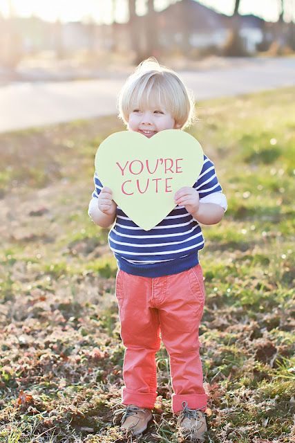How To Make Your Own Conversation Heart Photo Props