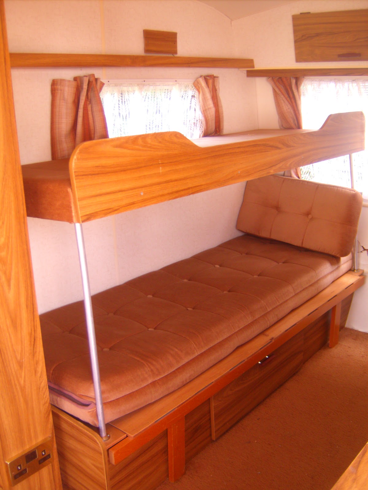 Caravan bunk