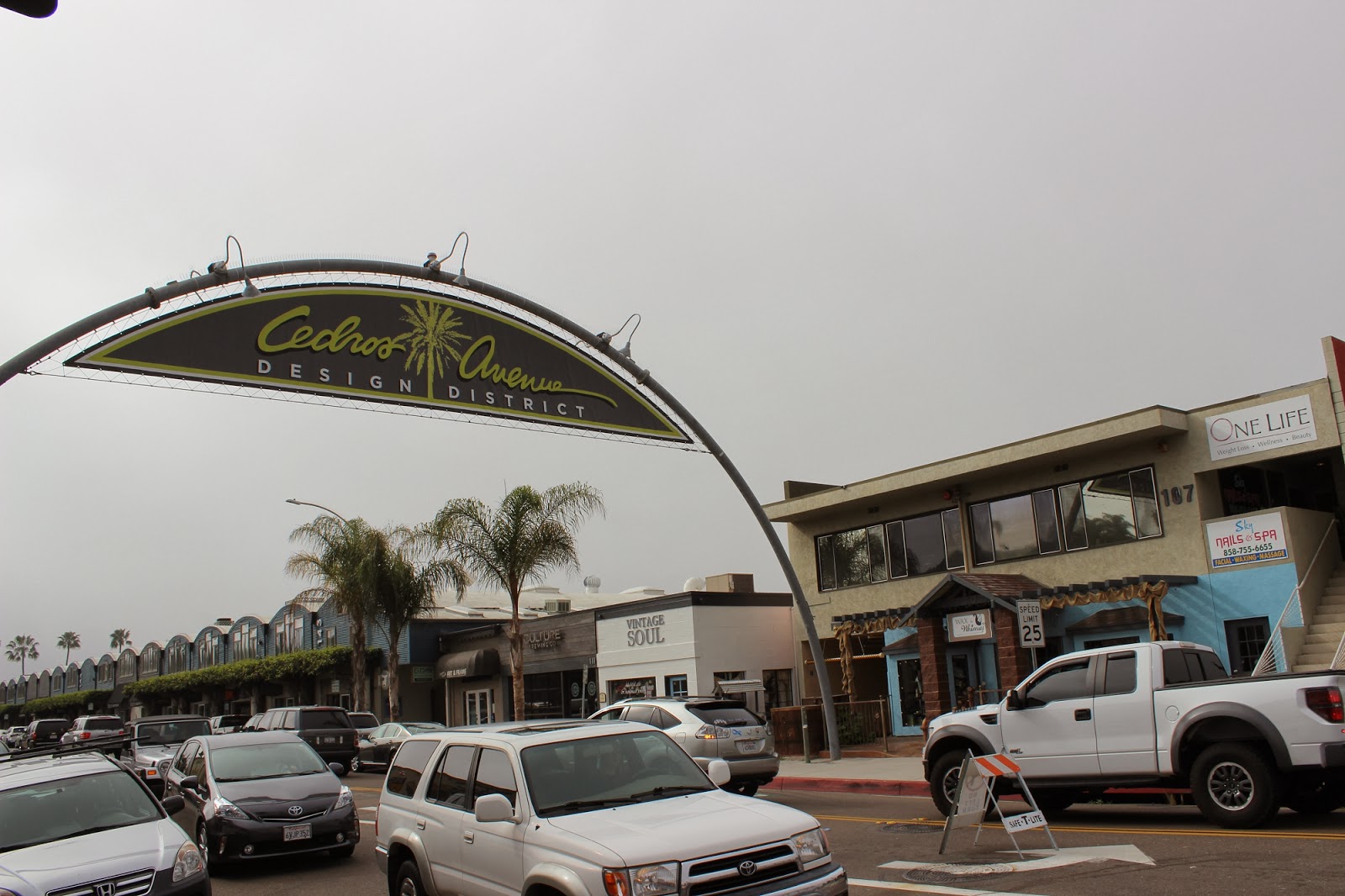 Solana Beach beautiful view & fine gift shops Phil's America