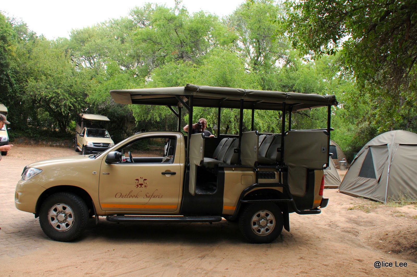 Outlook Lodge & Safari Vehicle