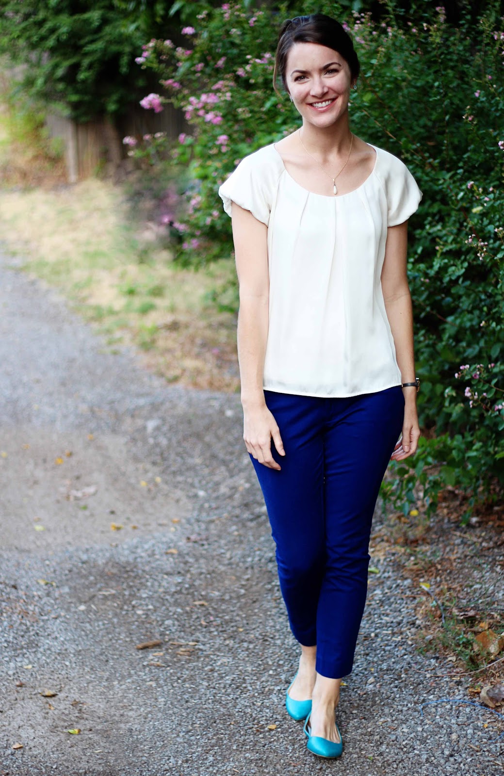 4 Ways to Wear Blue Pants The Cream to My Coffee
