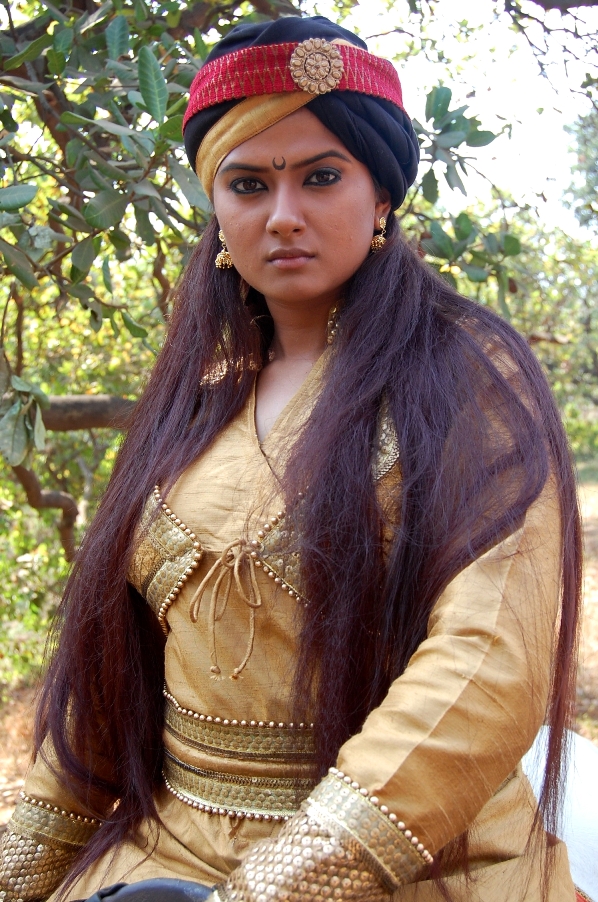 Kratika Sengar Biography | Star Plus And Indian TV Beauties.