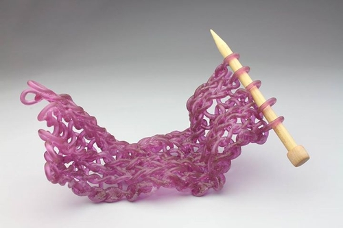 09-Carol-Milne-Glass-Knitted-Sculptures-www-designstack-co