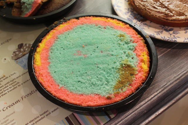 Mulitcoloured Rainbow Cake Mulitcoloured Rainbow Cake