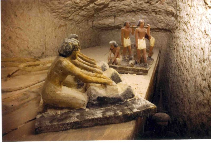 гробница с лодками гробница с лодками