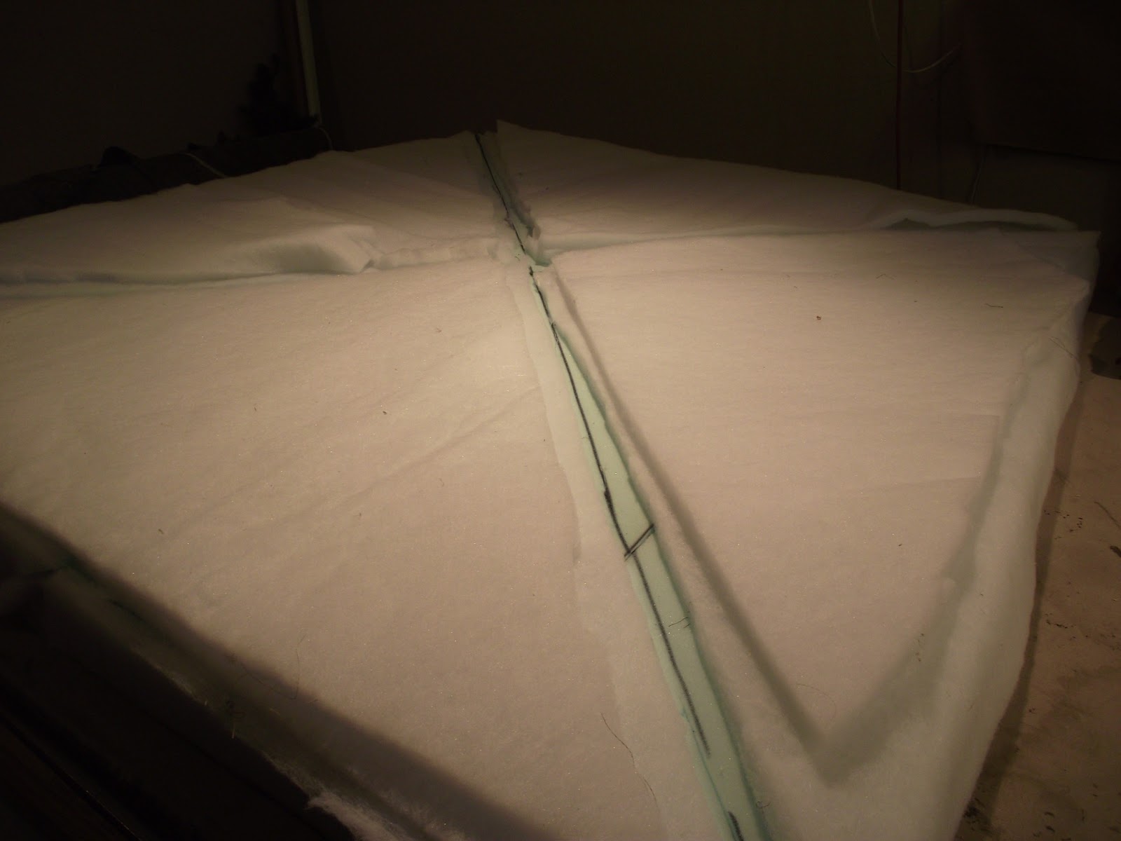 Gantt's Decorating How to make a Padded Wall Hanging