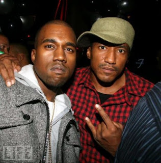 News // Kanye West Signe Q.Tip Sur Son Label