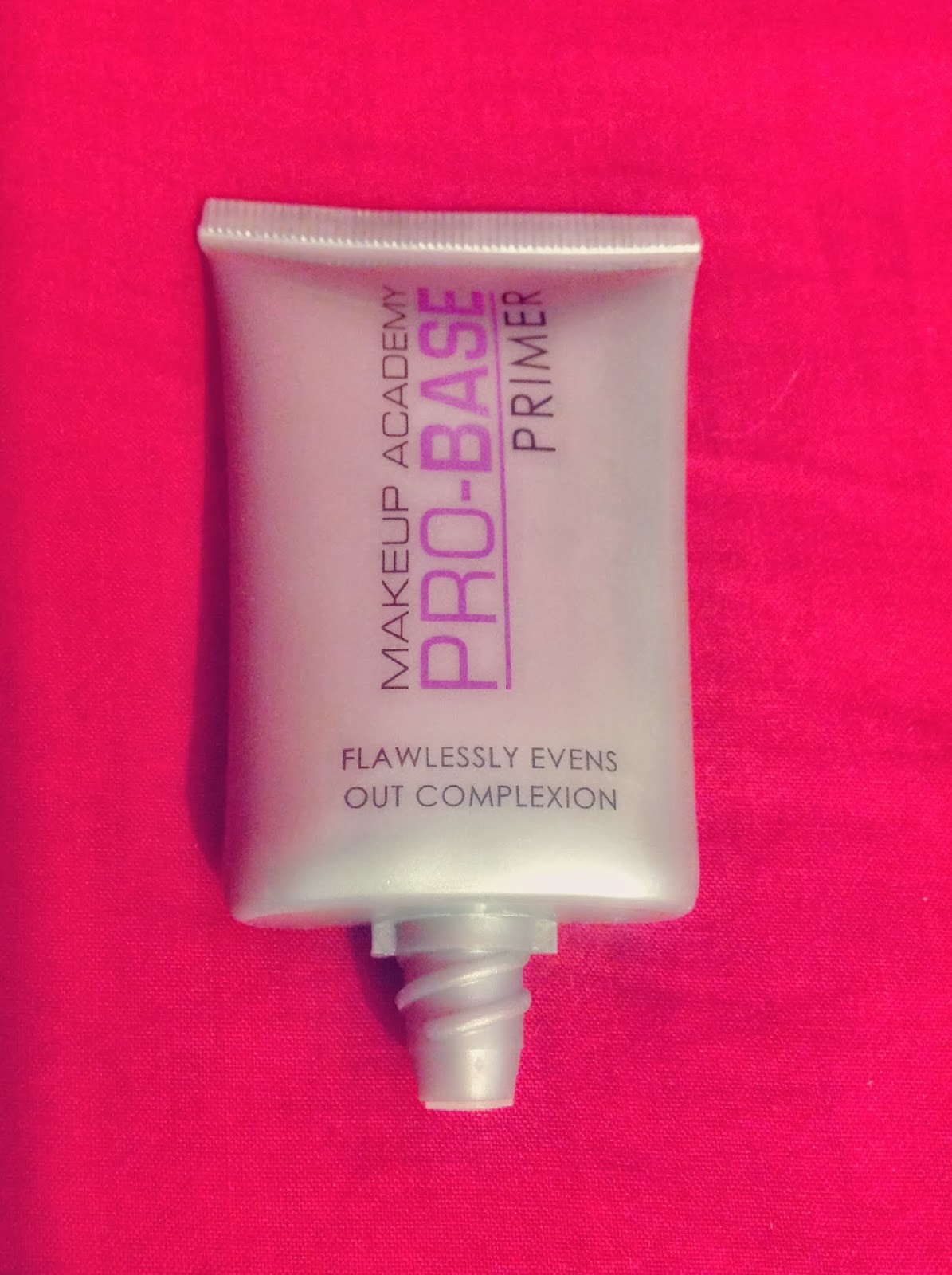 Emmaloujohansson MUA Pro Base Primer