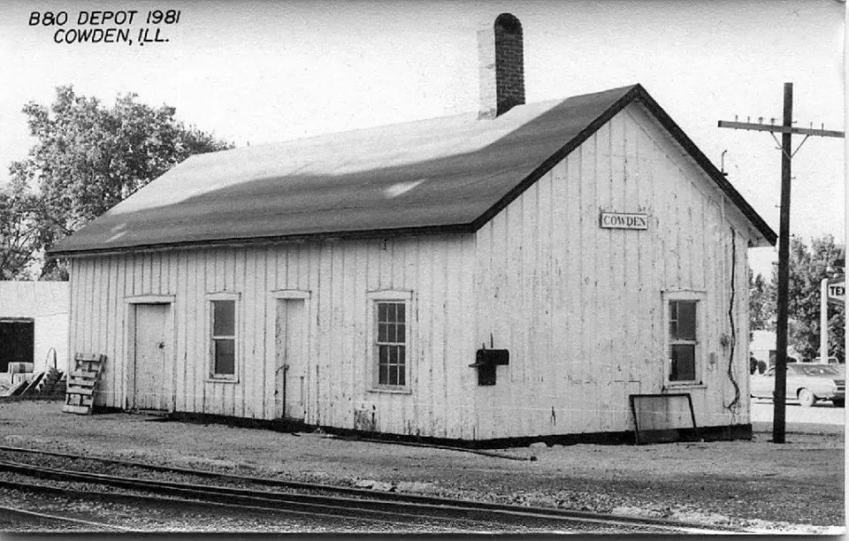 Towns and Nature Cowden, IL NKP (Clover Leaf) and B&O Depots