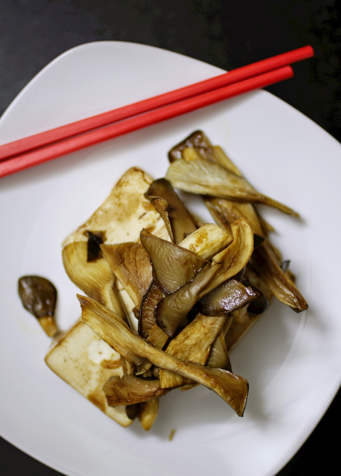 Oyster Mushrooms with Tofu