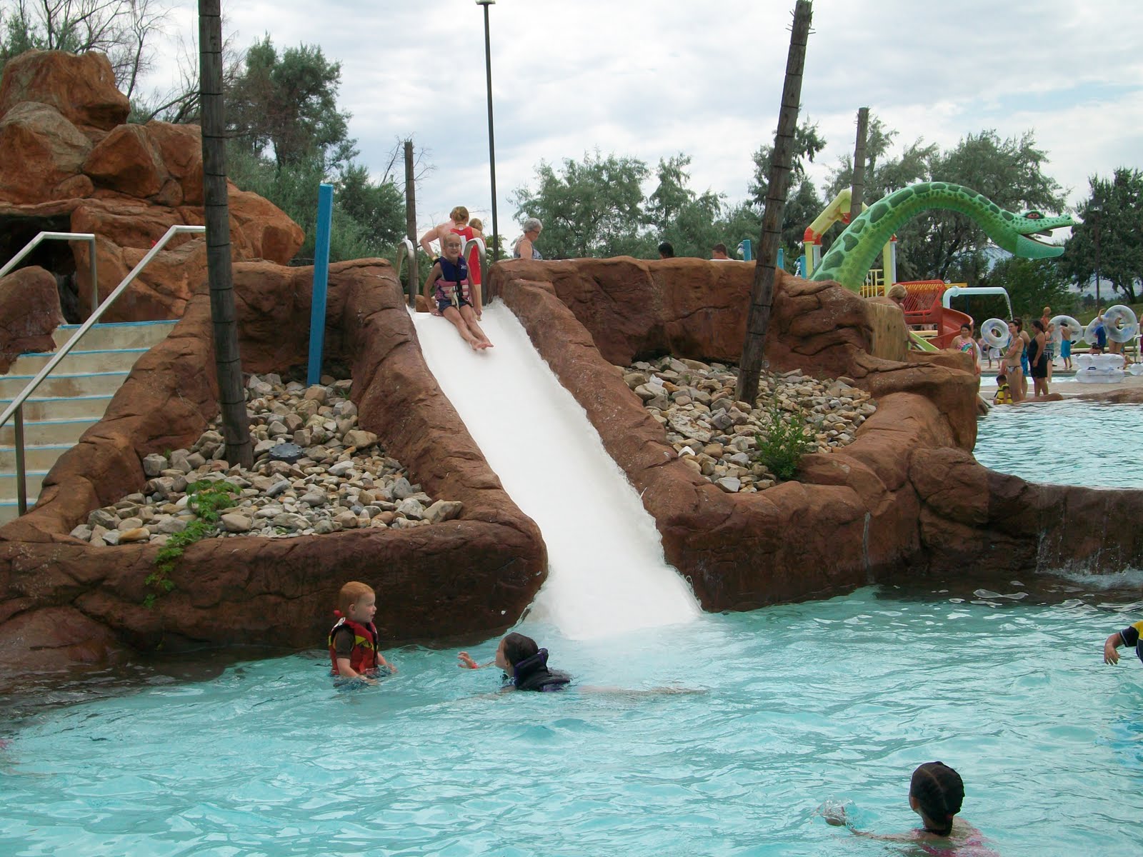 Coupons for seven peaks salt lake
