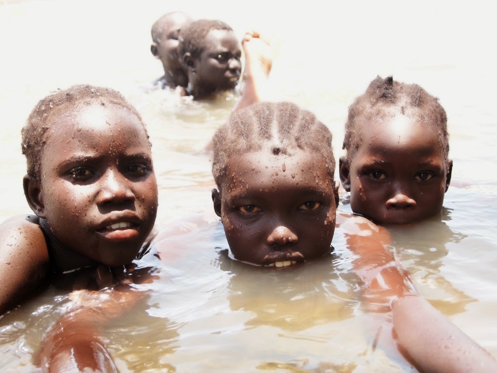 Dali dětem z jižního Súdánu fotoaparát