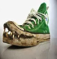 Sepatu Sepatu