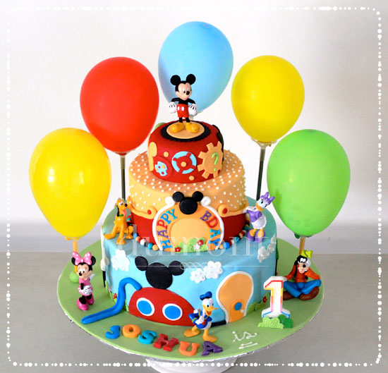 Dumont Cake Meeska Mooska Mickey Mouse dumont cake blogger