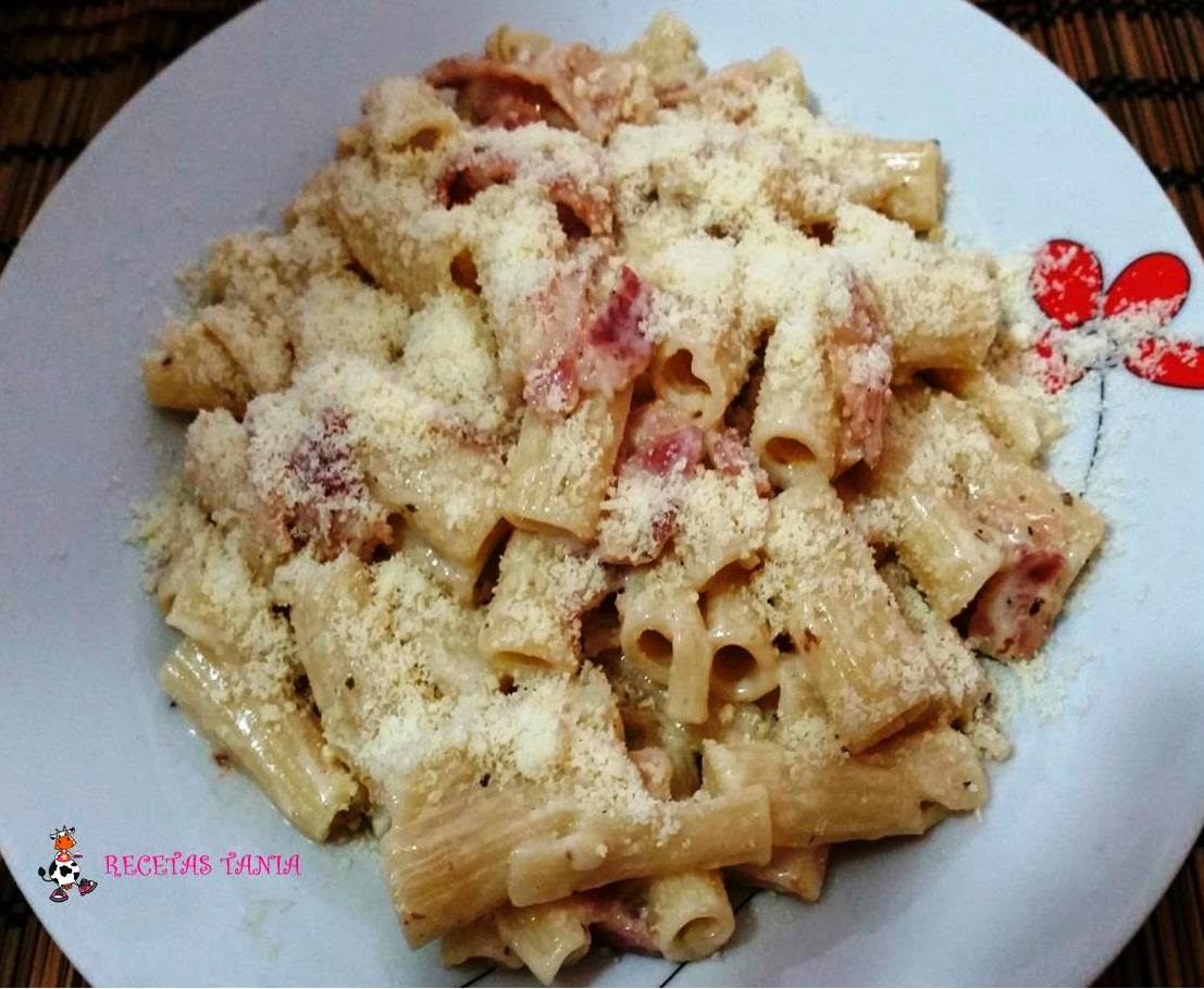 Macarrones A La Carbonara 
