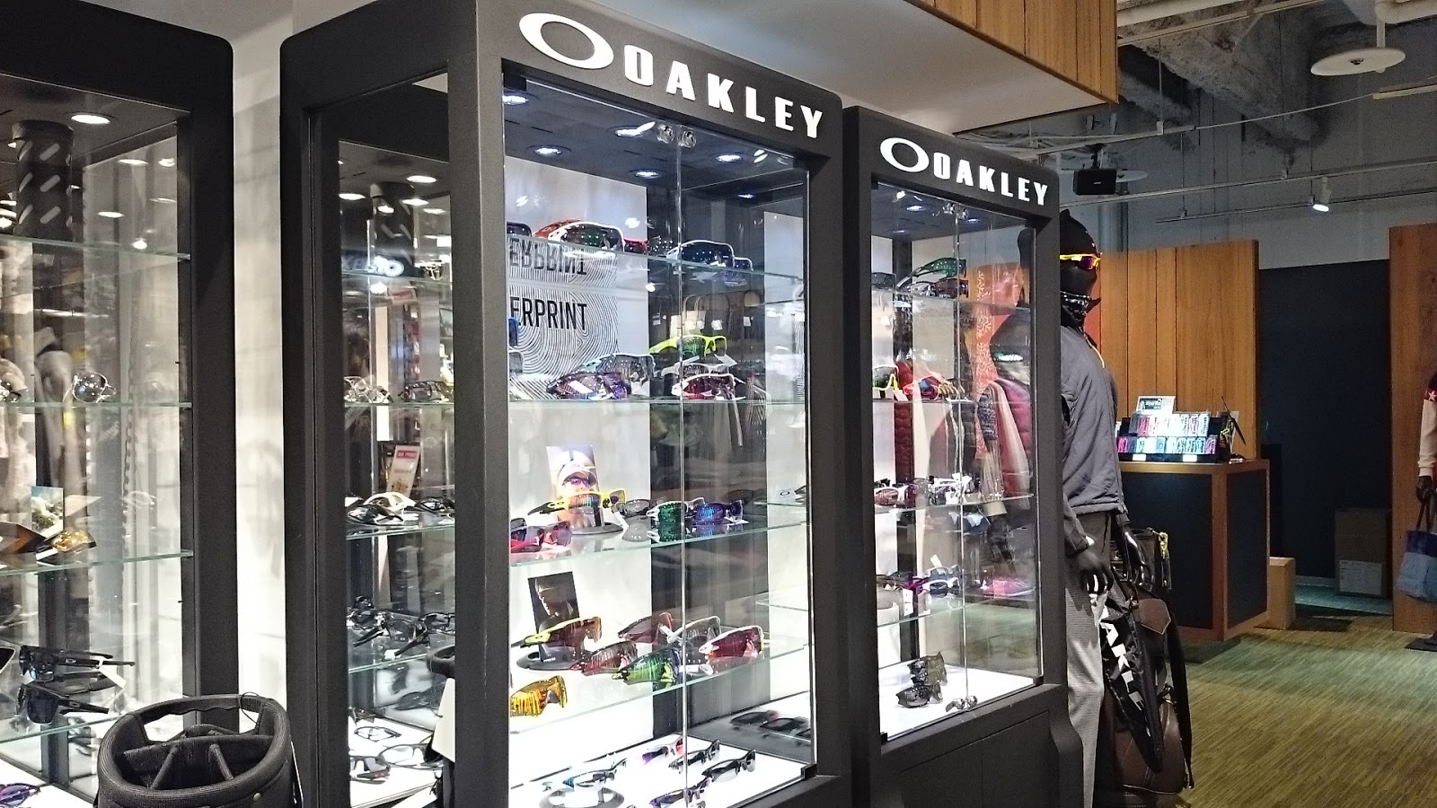 OAKLEY オークリー 什器非売品大型ディスプレイ サングラス、メガネ