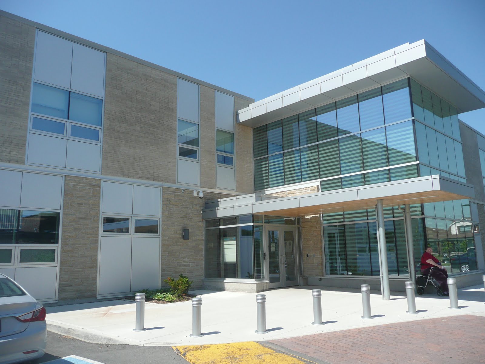 Social capital and wellbeing Churchill Travelling Fellowship 2011