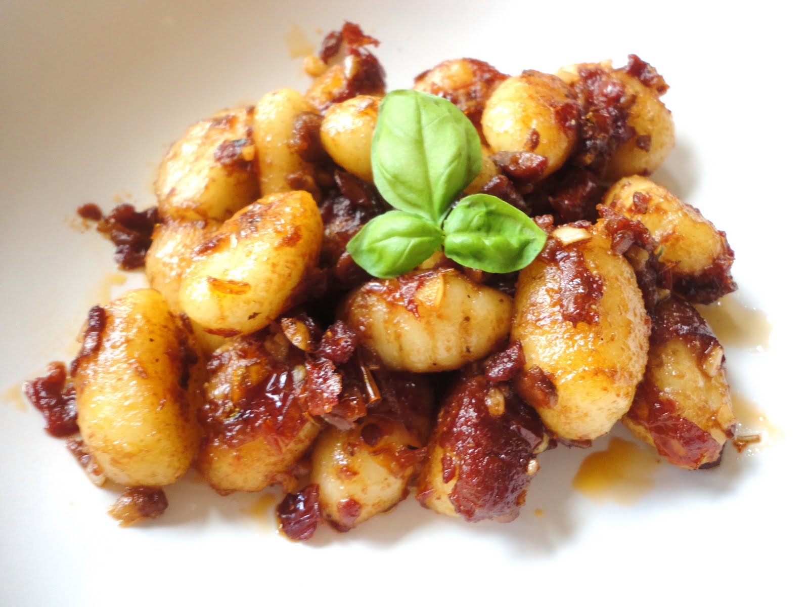 Fullest Part of Life Panfried Gnocchi with Balsamic Sundried Tomatoes