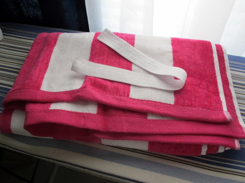 Love City Vacation Week No Cut Towel Wrap