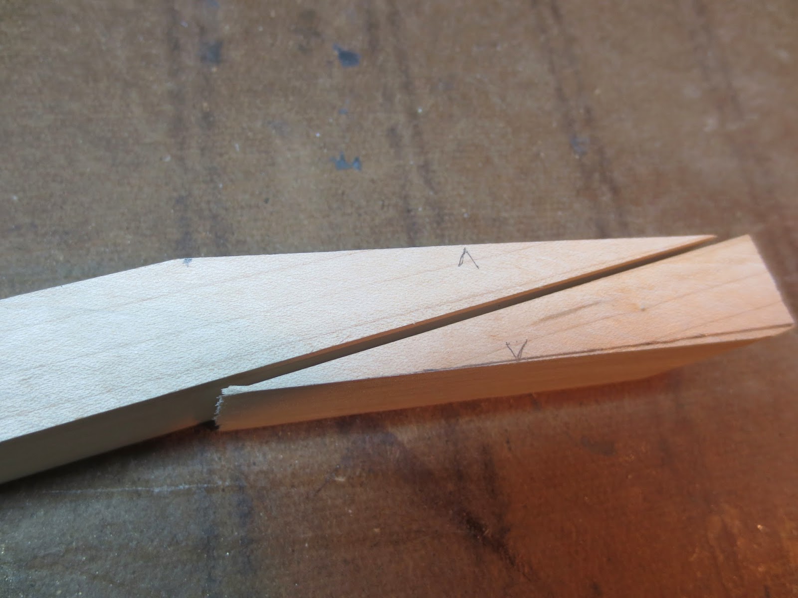 Ricks Cigar Box Guitars CBG Scarf Joint